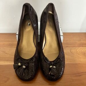 Kelly & Katie Brown Snakeskin Embossed Block Heel Pumps with Tassels Size 11
